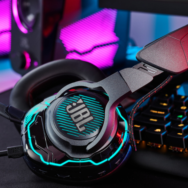 JBL Quantum One | Over-Ear Headset | RGB | Multi-Platform | Ruisonderdrukking | Zwart - Afbeelding 2